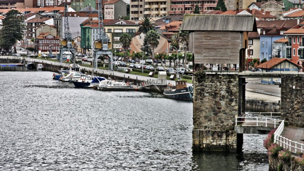 Puerto carbonero de San Esteban